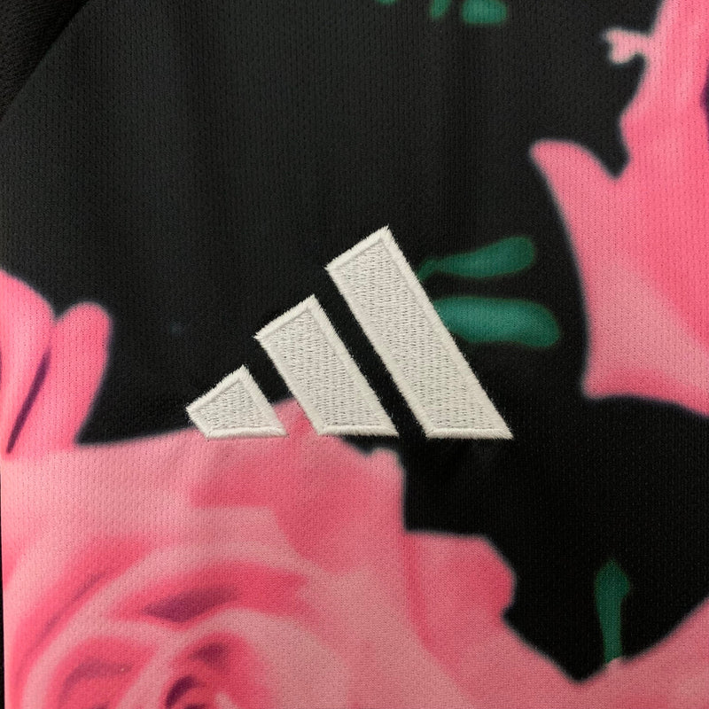 Camisa Real Madrid 25/26 Special Edition - Rosa e Preto